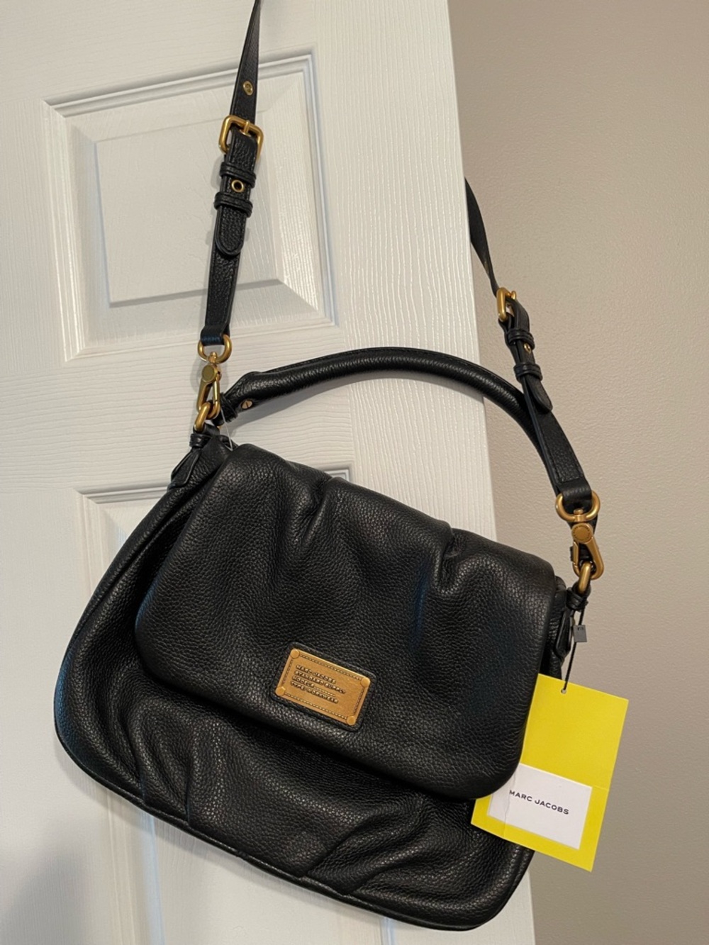NWT Marc Jacobs Black Pebbled Leather Shoulder Bag with Gold Hardware